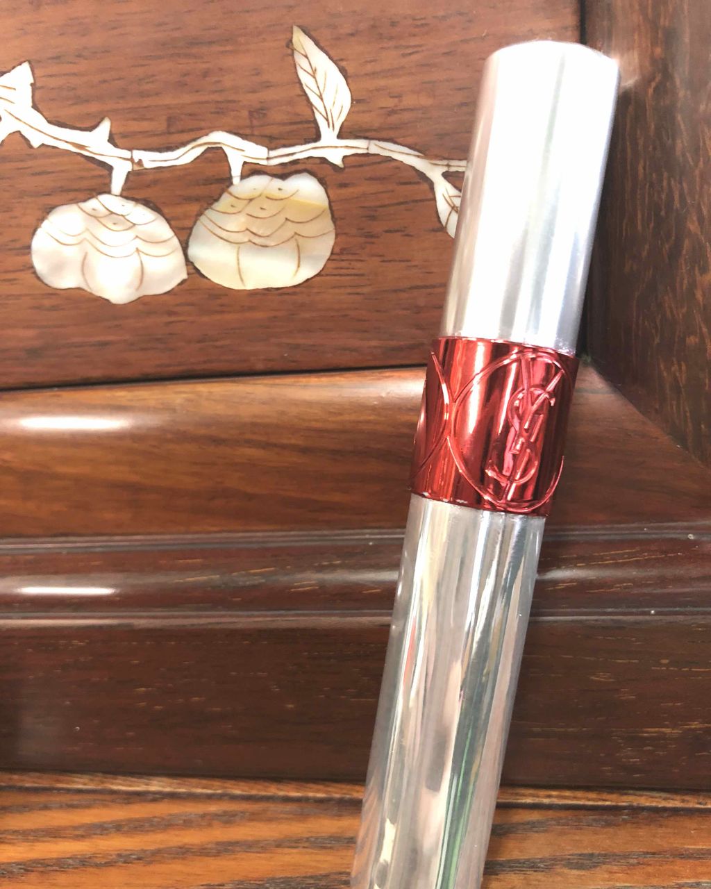 ヴォリュプテ ティントインオイル/YVES SAINT LAURENT BEAUTE/リップグロスを使ったクチコミ(1枚目)