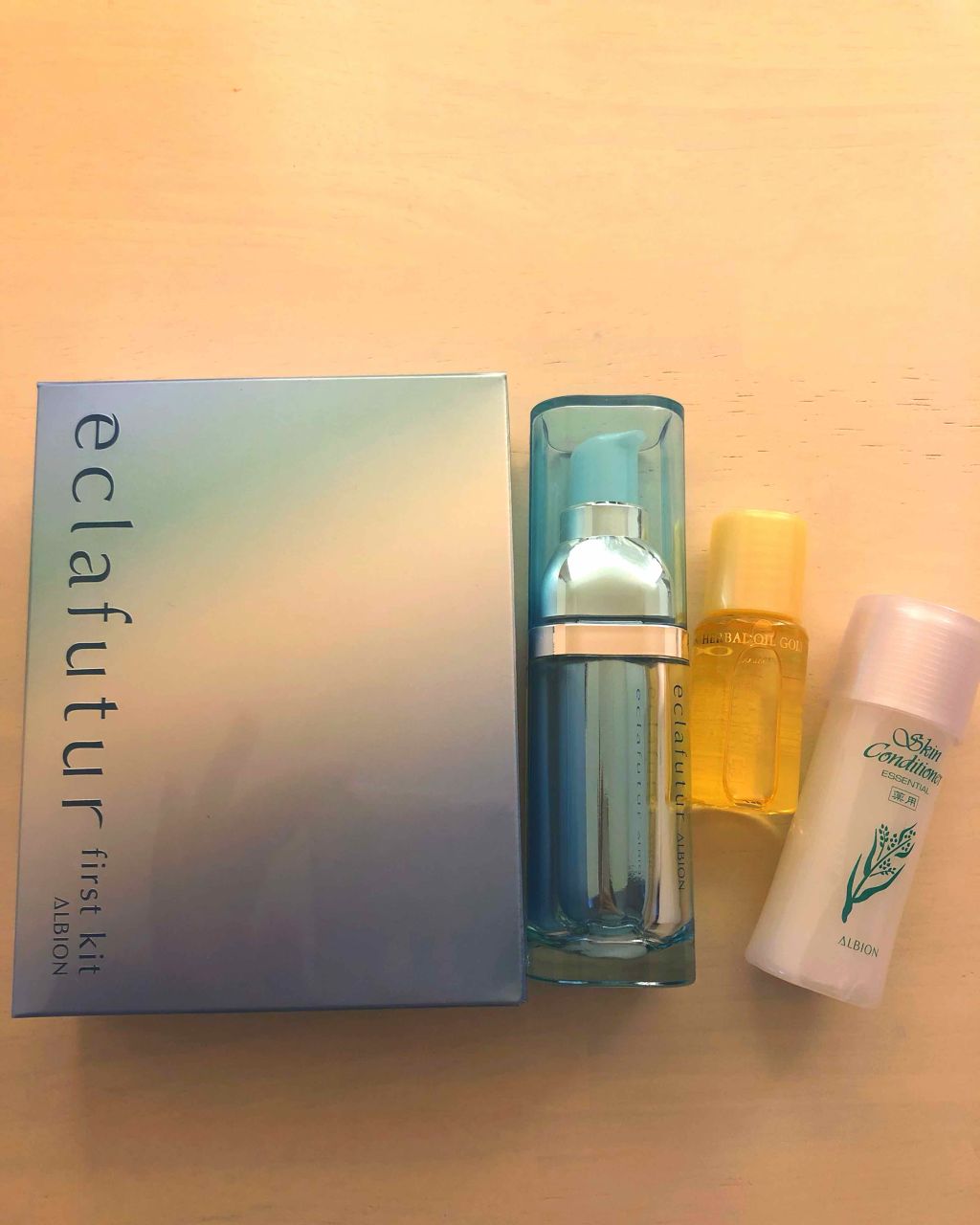 エクラフチュールd ファーストキット/ALBION/スキンケアキットを使ったクチコミ（1枚目）