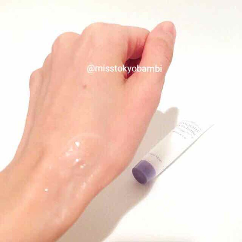 DAISO スムーススキンベースのクチコミ「
《デパコスと同じ成分！ダイソーのメイク下地が優秀》

ダイソー
#スムーススキンベースD
1.....」（3枚目）