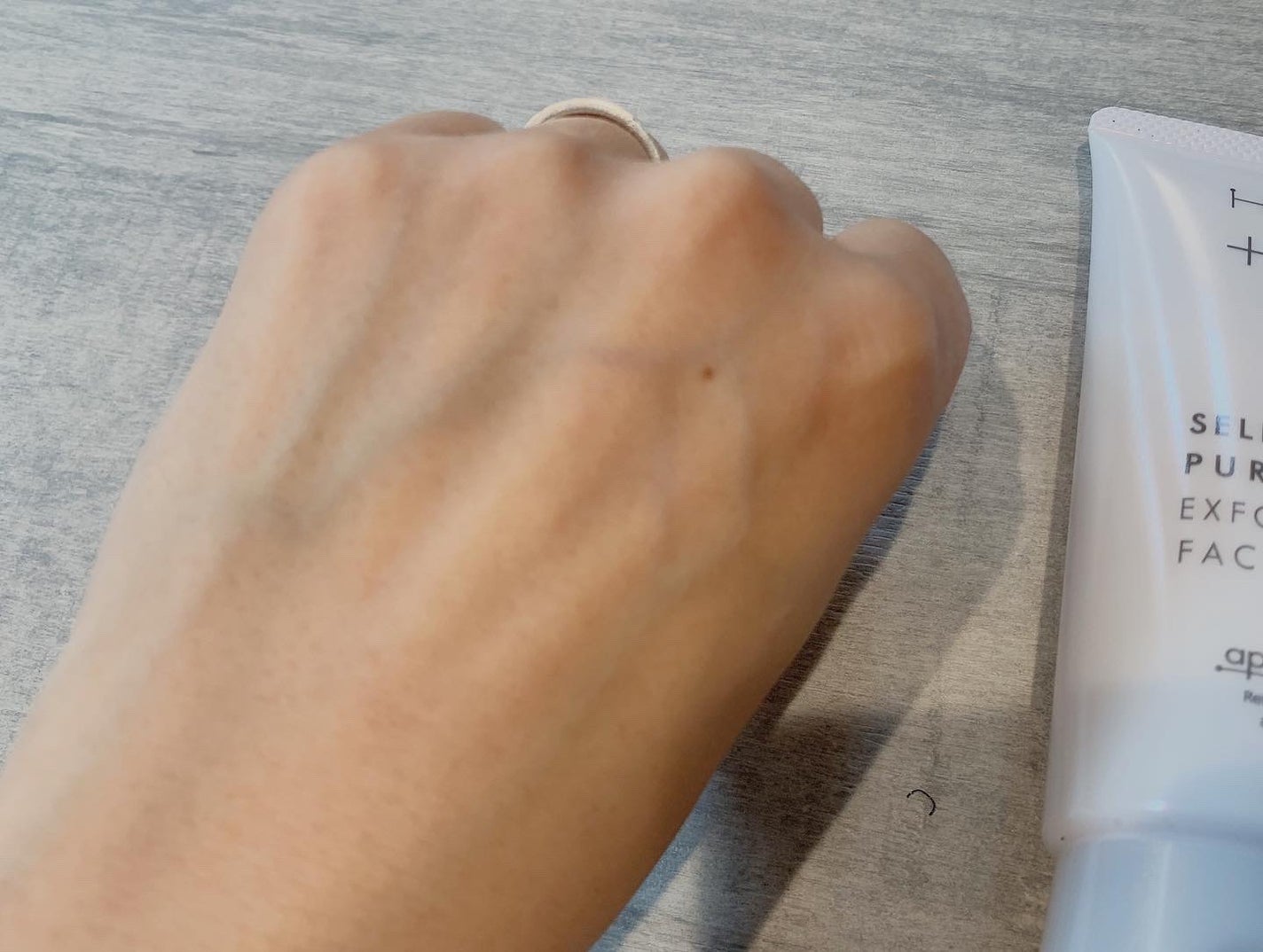 フェイススクラブ /HAP+R/スクラブ・ゴマージュを使ったクチコミ(4枚目)