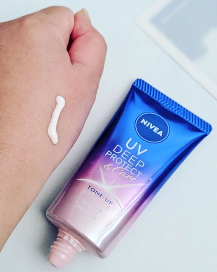 ニベアUV ディープ プロテクト&ケア トーンアップ エッセンス/ニベア/日焼け止めローションを使ったクチコミ(2枚目)