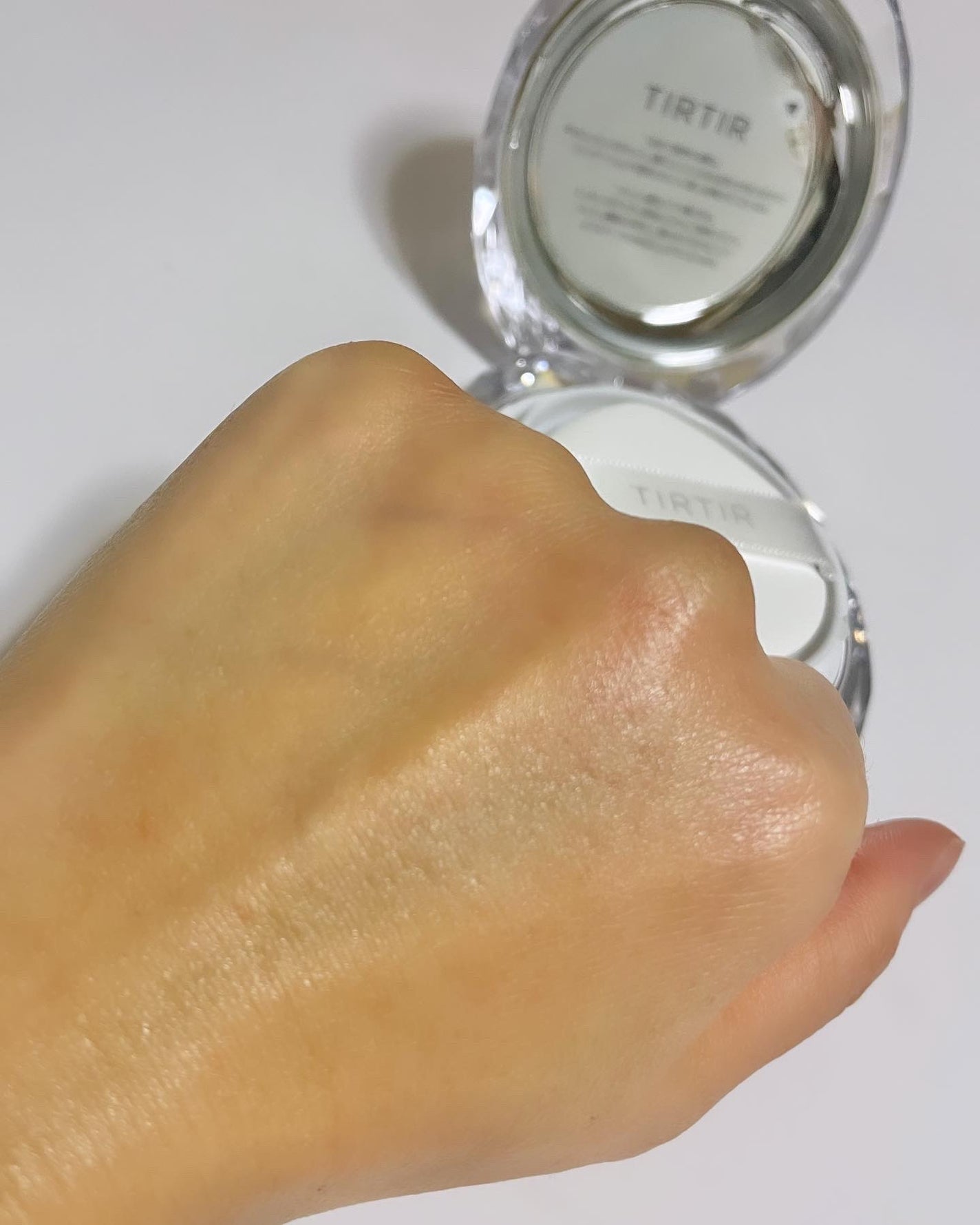 マスクフィット クリスタルメッシュクッション/TIRTIR(ティルティル)/クッションファンデーションを使ったクチコミ(5枚目)