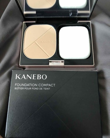 KANEBO カネボウ デュアルラディアンスファンデーションのクチコミ「お化粧直し用のパウダーを探していたのですが、どうしてもシミが目立ったしまう為、カバー力のあるフ.....」（1枚目）