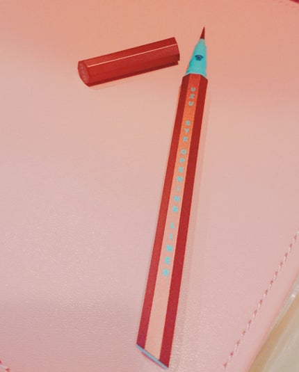 EYE OPENING LINER/UZU BY FLOWFUSHI/リキッドアイライナーを使ったクチコミ(3枚目)