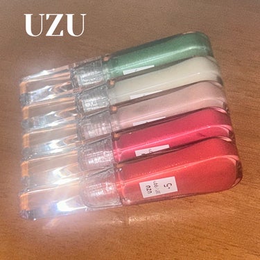 UZU HAPPY BAG GREEN edition/UZU BY FLOWFUSHI/メイクアップキットの画像