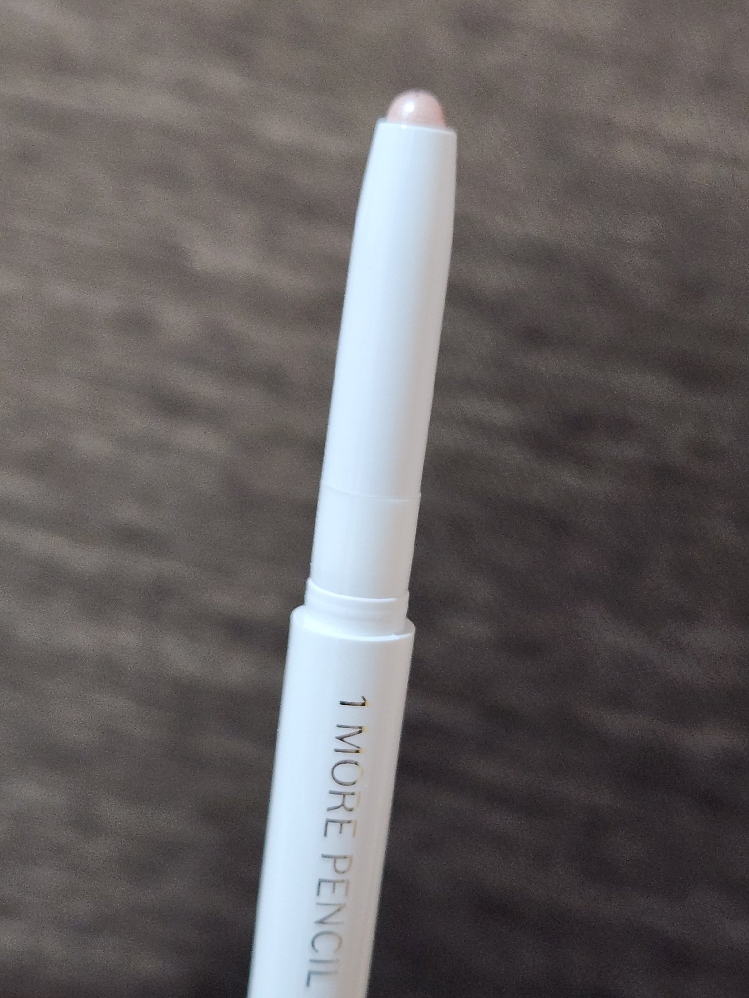 1moreペンシルR 03 スポットハイライト (ローズ)/b idol/スティックハイライトを使ったクチコミ（1枚目）