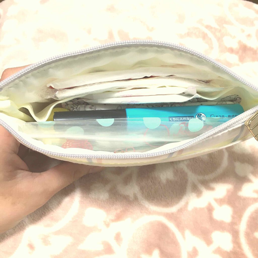 K@Boeing 787 on LIPS 「#サニタリーポーチサニタリーポーチ難民の方に参考になれば。可愛..」(3枚目)