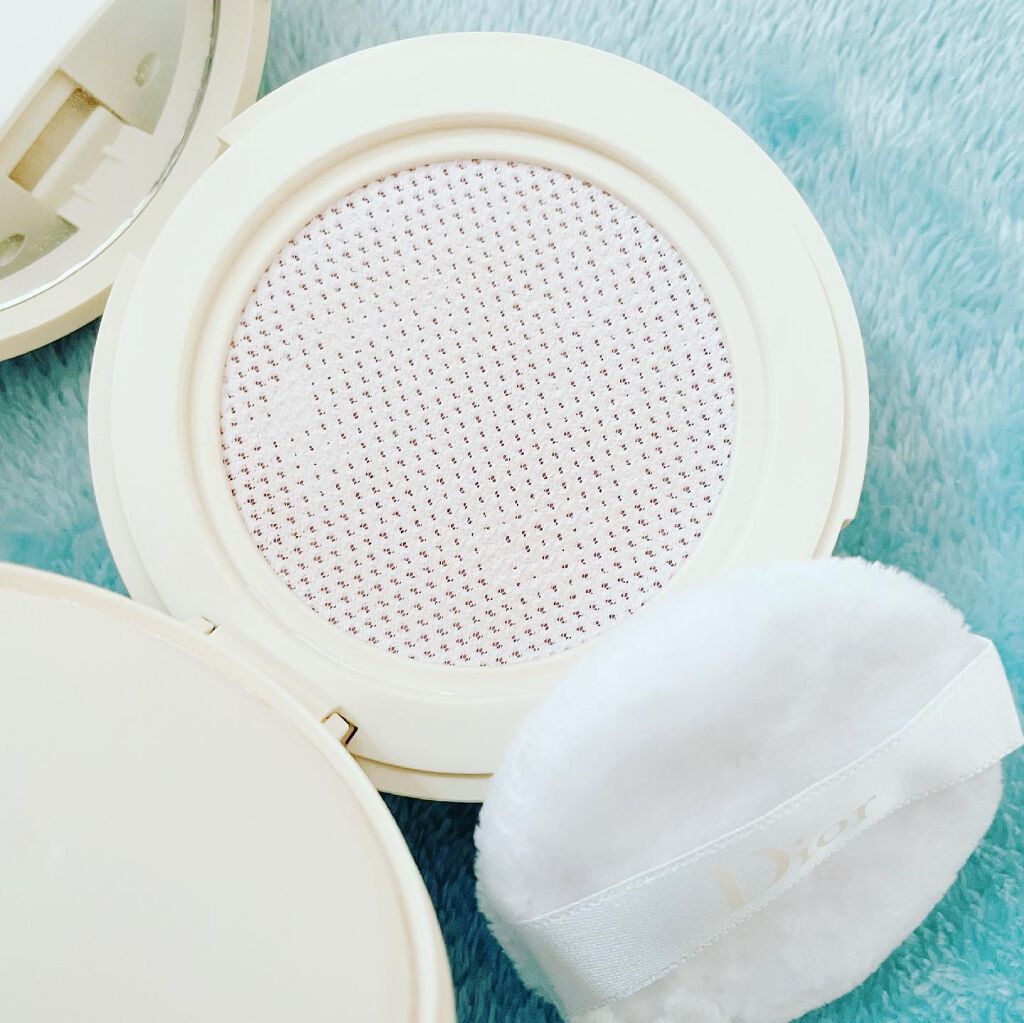 ディオールスキン フォーエヴァー クッション パウダー/Dior/ルースパウダーを使ったクチコミ(2枚目)