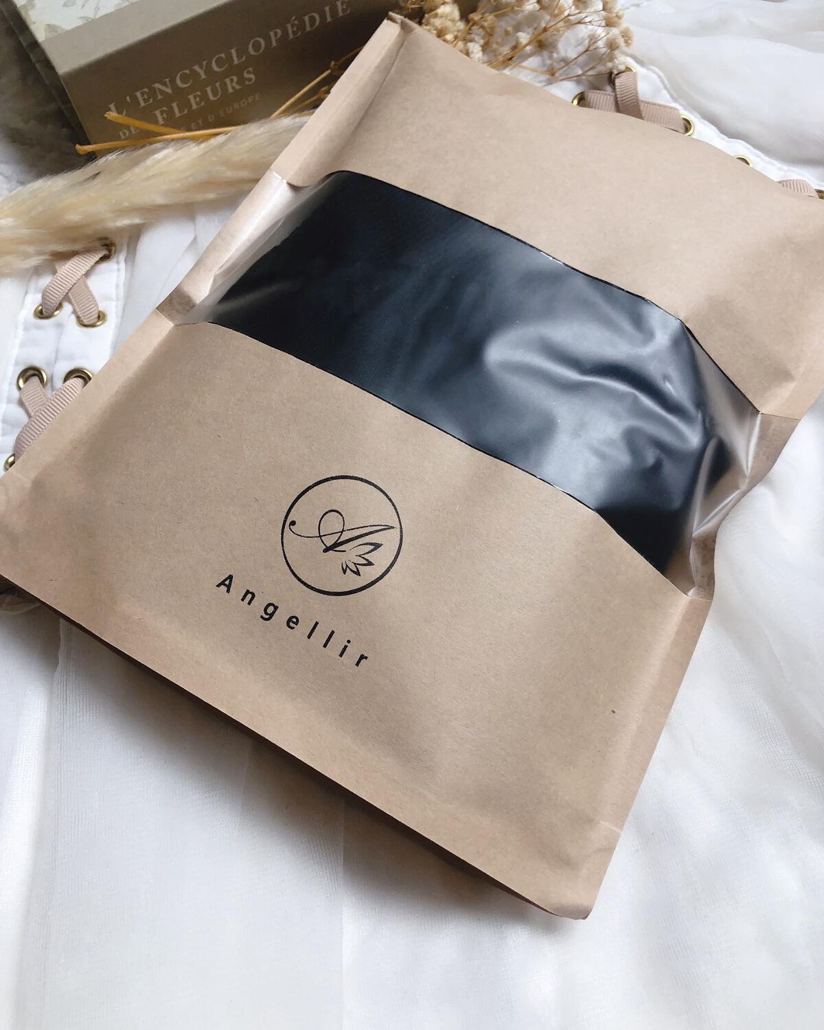 ð¥ð¢ð¬ð.ðððð çŸå®¹ã©ã€ã¿ãŒ on LIPS ã..Angellirãµãããã«ãŒã ãã©ãã¬ã¹ãã®ãã¶ã€ã³ãšã«ã©..ãïŒ8æç®ïŒ