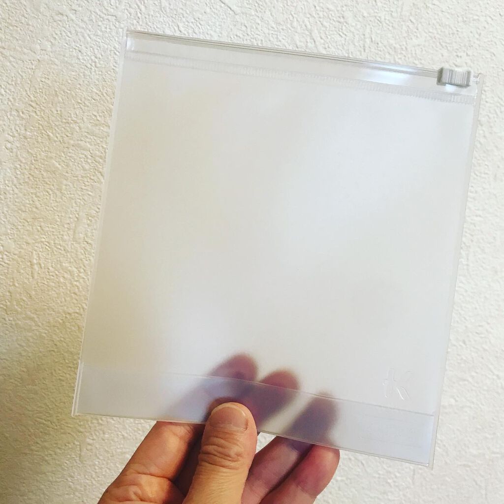 抗菌ジッパーポーチ 正方形/KAWAGUCHI/マスクを使ったクチコミ(5枚目)