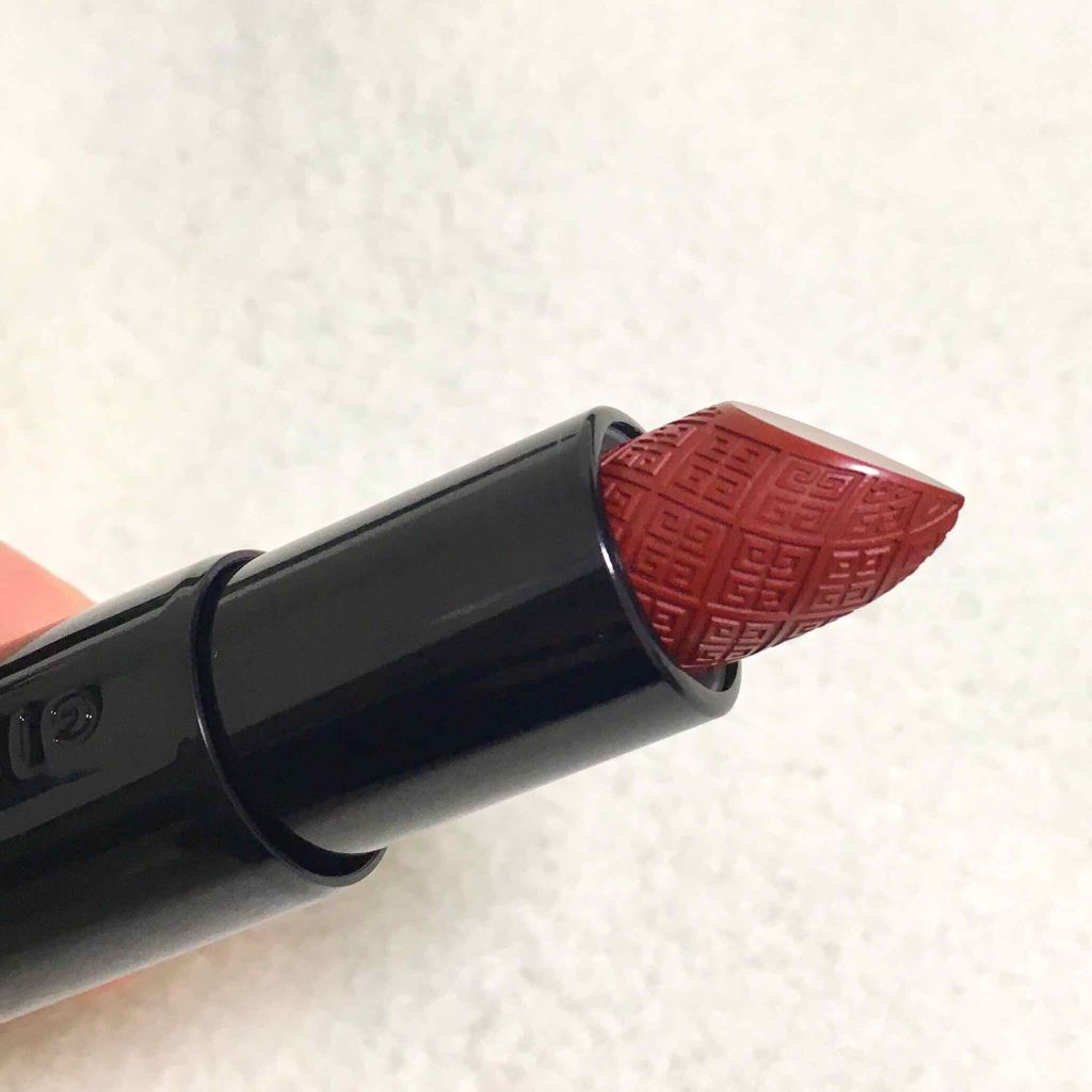 ルージュ・アンテルディ/GIVENCHY/口紅を使ったクチコミ(2枚目)