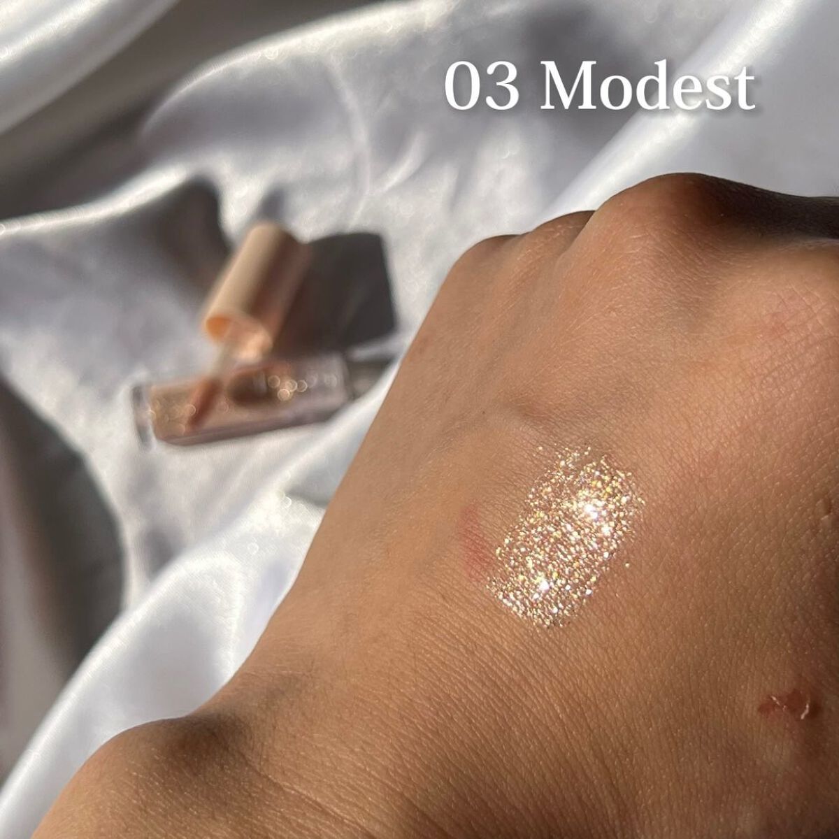 non♡ on LIPS 「・Nekerの新発売の可愛すぎるグリッターでメイクしながら終始..」(9枚目)