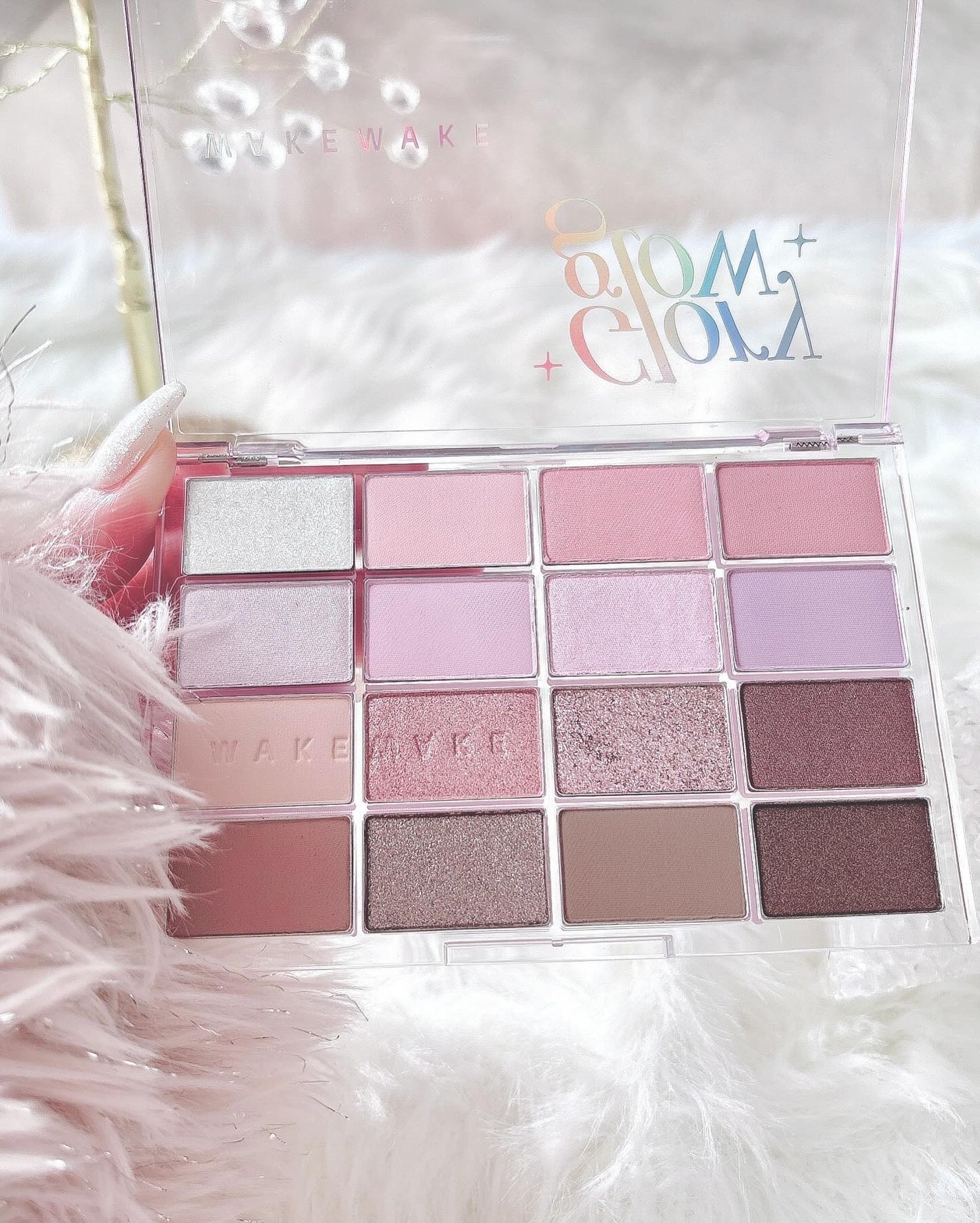 ソフトブラーリングアイパレット/wakemake/アイシャドウパレットを使ったクチコミ(3枚目)