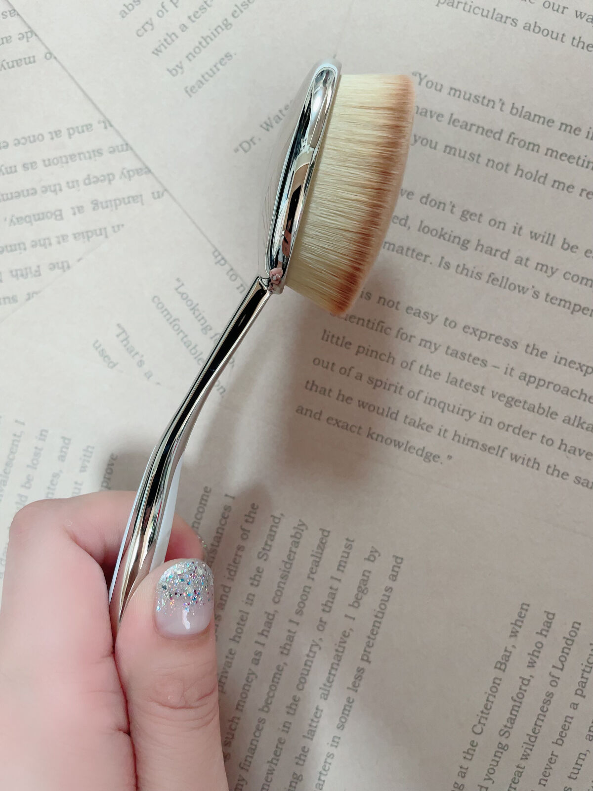 アーティスメイクアップブラシエリートオーバル7/アーティス/メイクブラシを使ったクチコミ（2枚目）