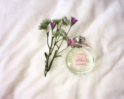ジルスチュアート リラックス オード ホワイトフローラル/JILL STUART/香水(レディース)を使ったクチコミ(1枚目)