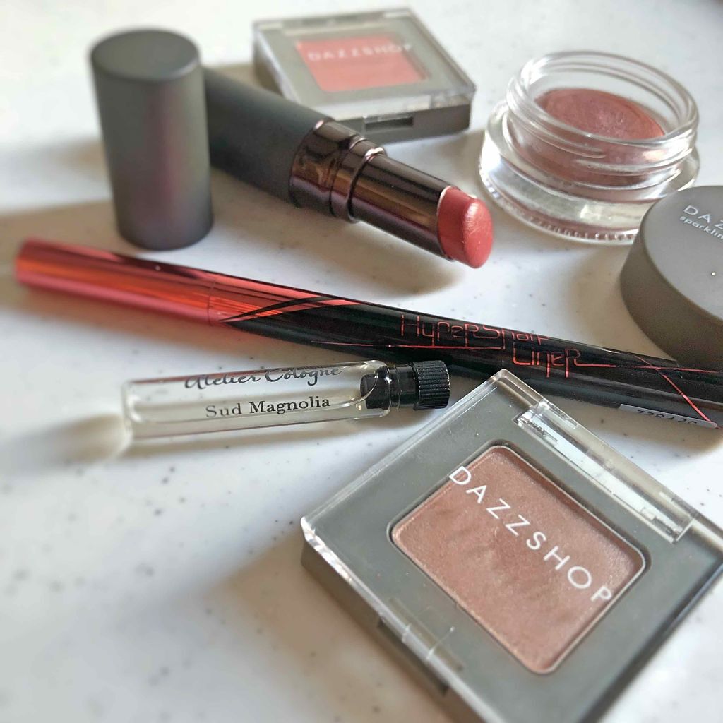 アリュールド シングル アイシャドウ/DAZZSHOP/単色アイシャドウを使ったクチコミ（1枚目）