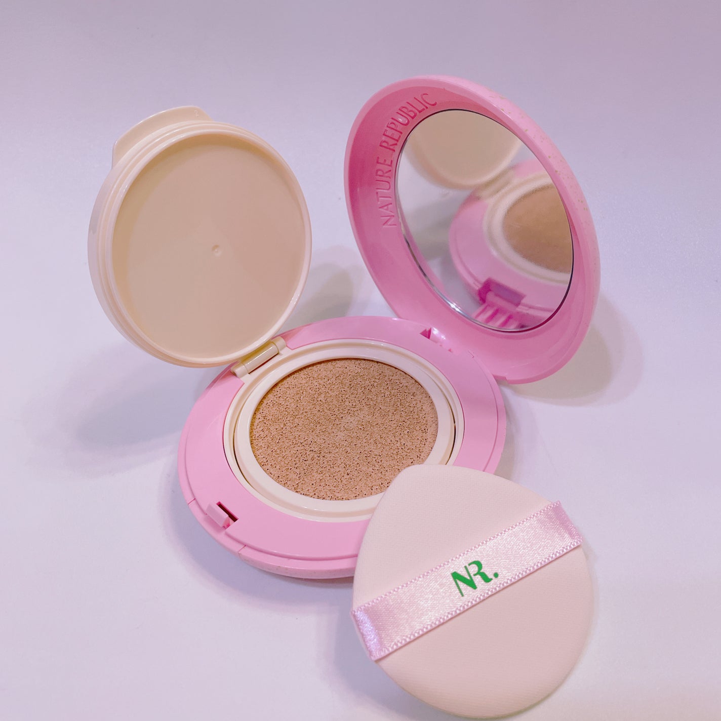 PROBIOエッセンスクッション/ネイチャーリパブリック/クッションファンデーションを使ったクチコミ(2枚目)