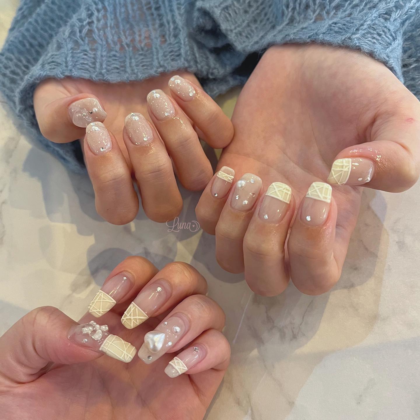 #ジェルネイル,#ワンカラーネイル,#ニュアンスネイル,#うるうるネイル,#ちゅるんネイル,#シンプルネイル,#パーツネイル,#透け感ネイル,#クリアネイル,#ぷっくりネイル,#ちぐはぐネイル,#韓国ネイル,#きらきらネイル,#うるつやネイル,#フレンチガーリーネイル,#フレンチネイル,#ニットネイル,#アイボリーネイルのネイルデザイン