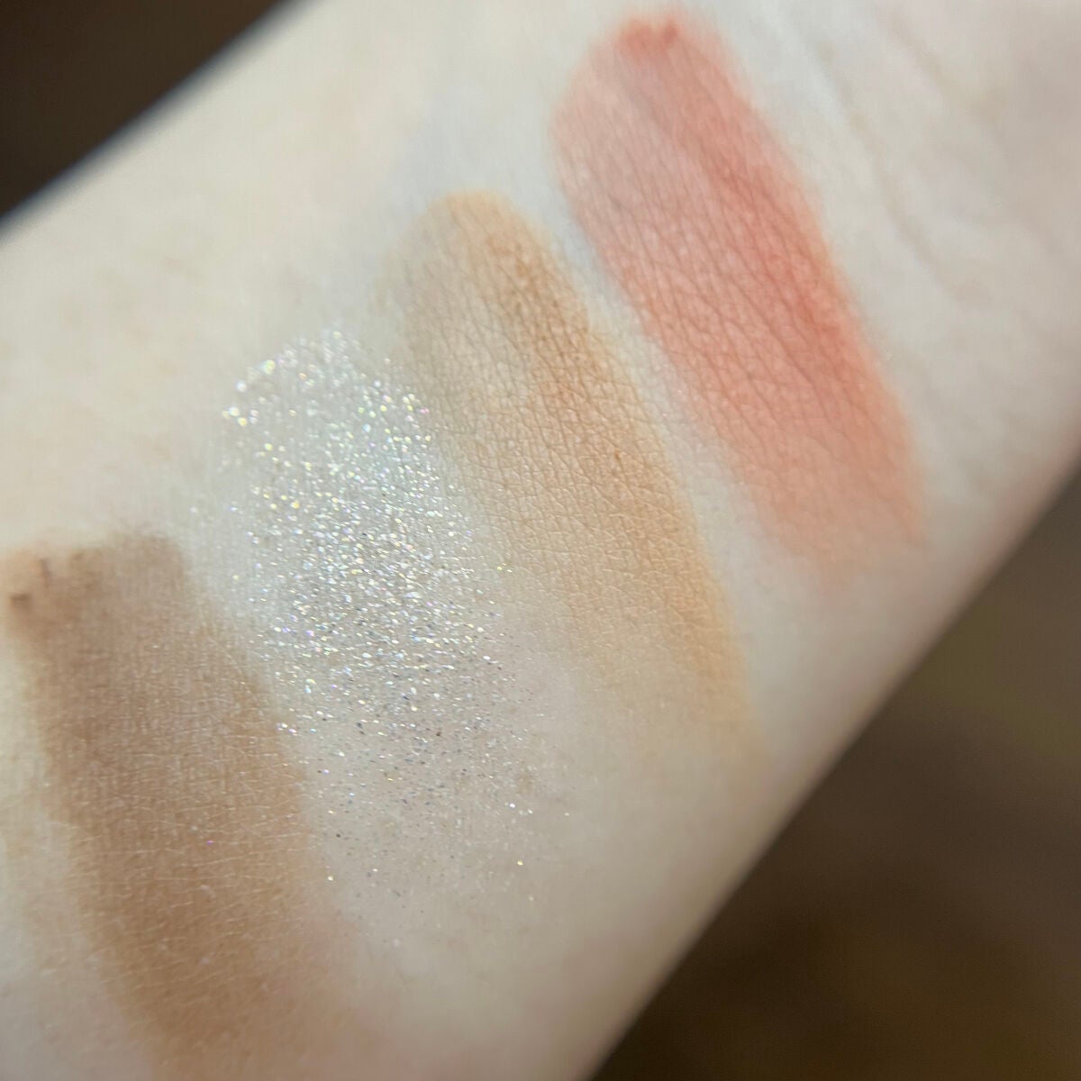 エアリー アイパレット/innisfree/アイシャドウパレットを使ったクチコミ(4枚目)