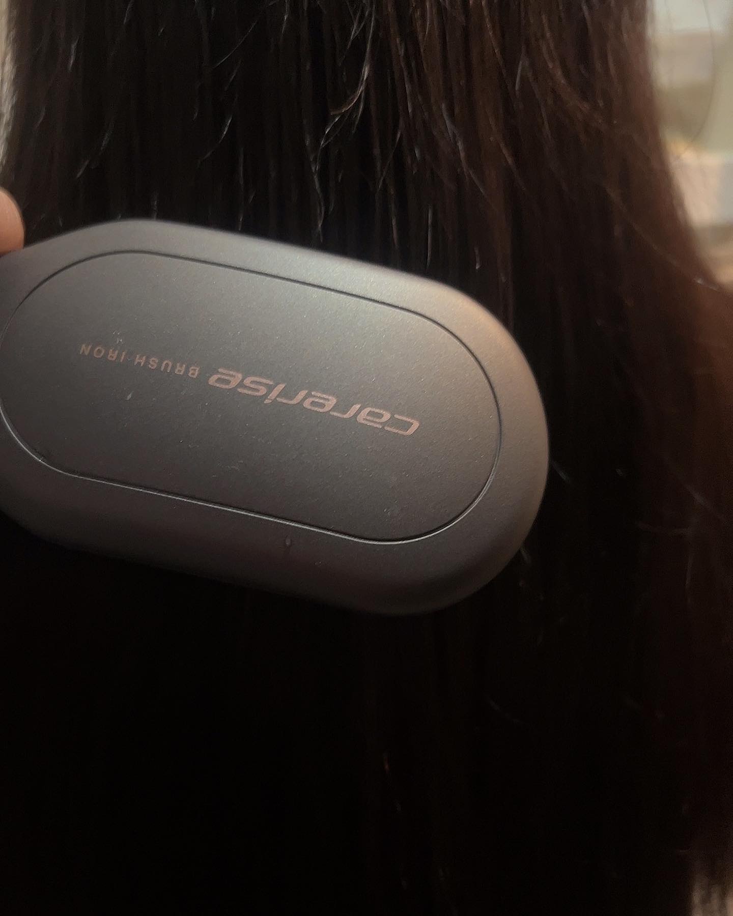 プレミアム ブラシ型ヘアアイロン/CARERISE/その他スタイリングを使ったクチコミ（2枚目）