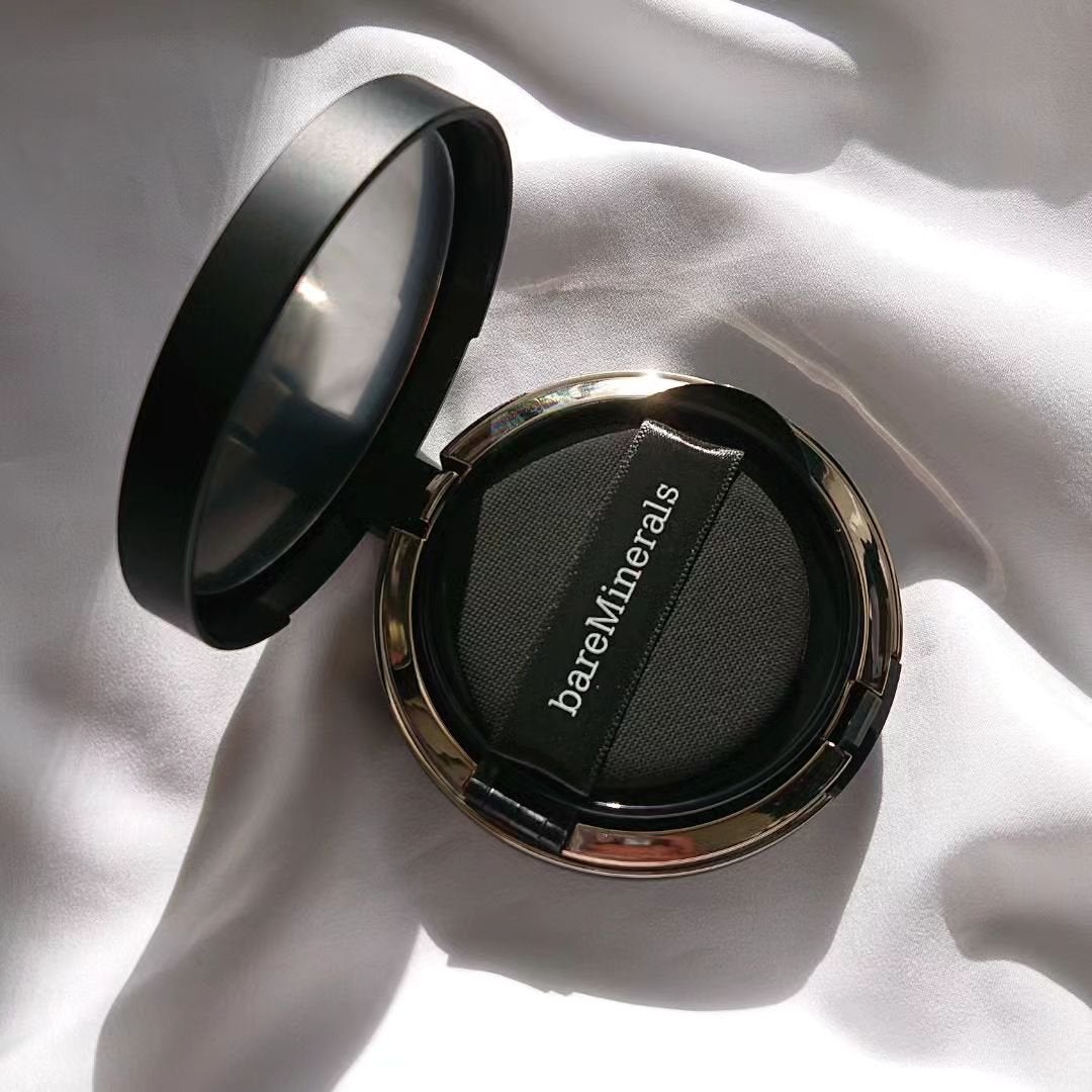 オリジナル ピュア セラム カバーアップ クッション/bareMinerals/クッションファンデーションを使ったクチコミ(2枚目)