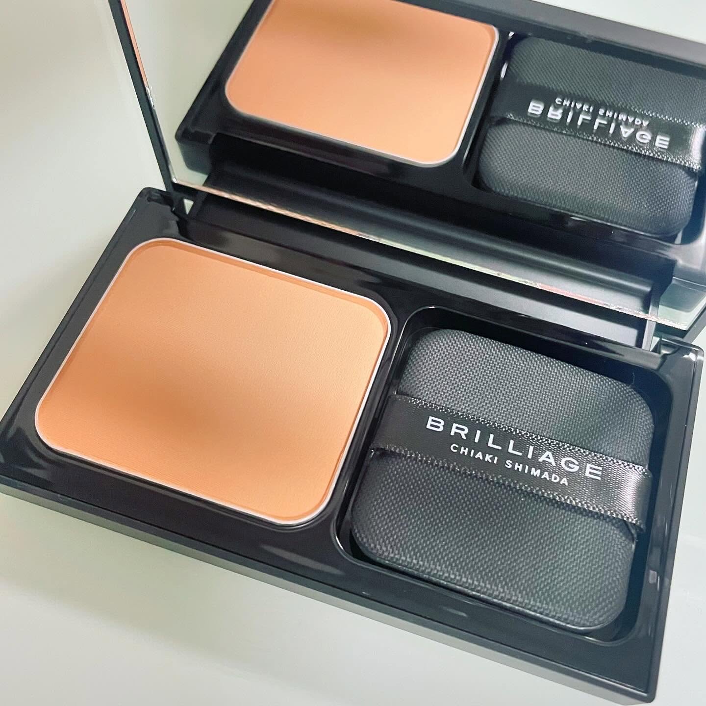 パウダリーファンデーション レジェンダリー グロウ/ブリリアージュ/パウダーファンデーションを使ったクチコミ（2枚目）