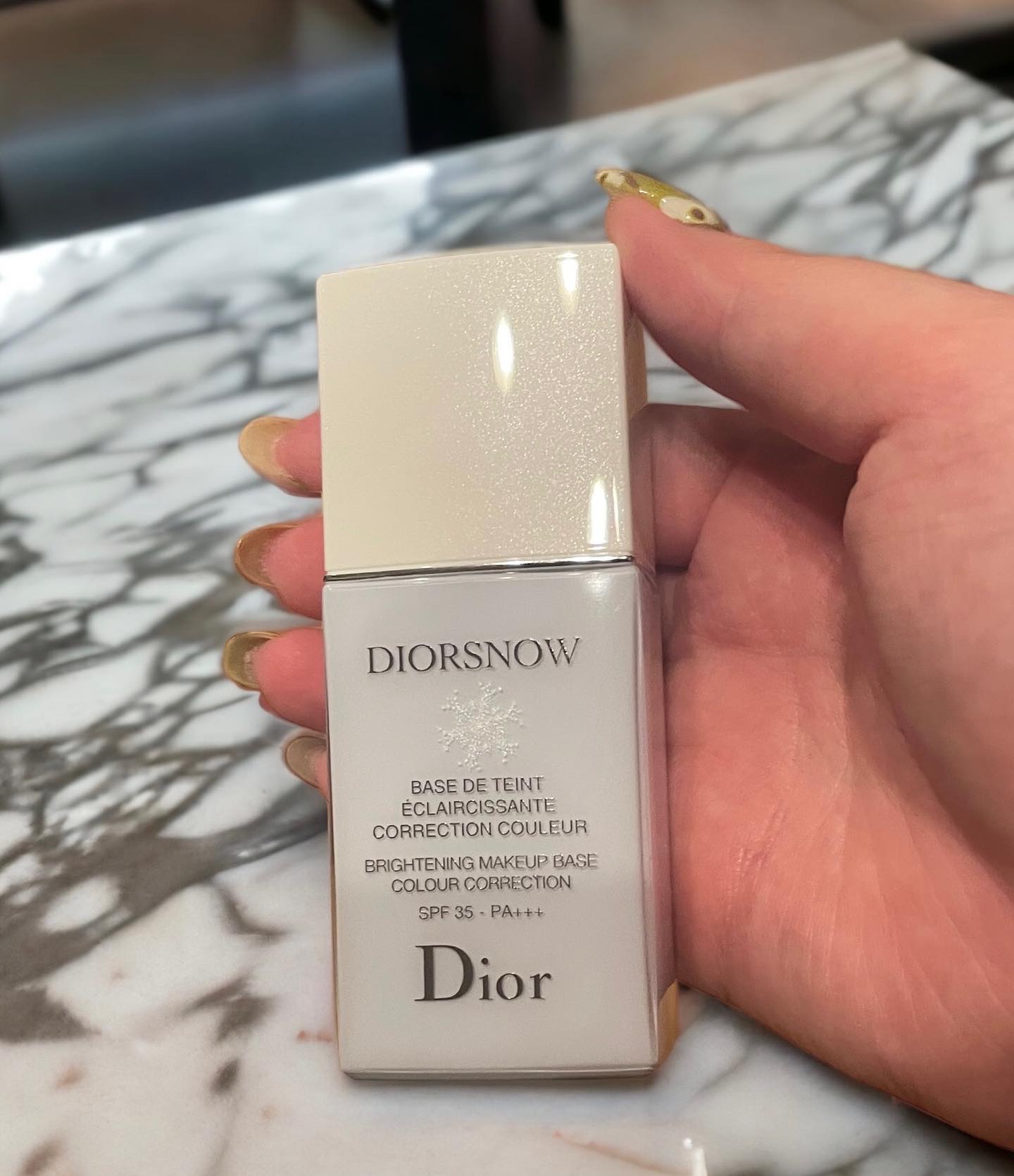 【旧】スノー メイクアップ ベース UV35 SPF35／PA+++ ブルー シェード/Dior/化粧下地を使ったクチコミ（2枚目）