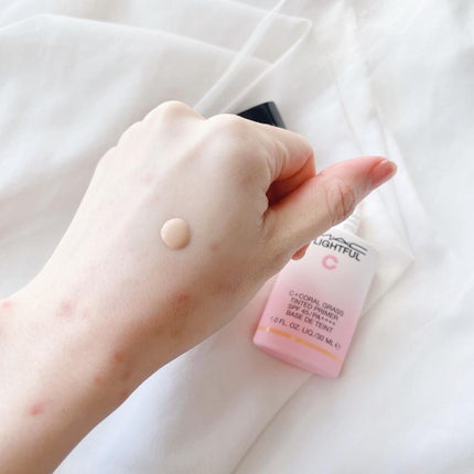 ライトフル C+ティンティッド プライマーSPF45(PA++++)/M・A・C/化粧下地を使ったクチコミ(2枚目)