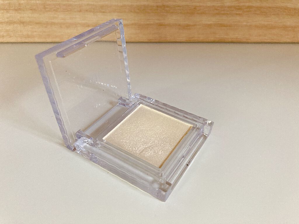 ブライトアップアイシャドウ GD-01 (イエローゴールド)/media/単色アイシャドウを使ったクチコミ（1枚目）