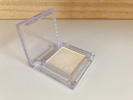 ブライトアップアイシャドウ/media/単色アイシャドウを使ったクチコミ(1枚目)