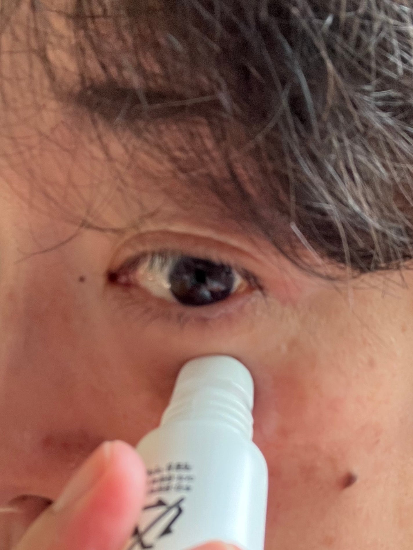 シトラスゆずバイタライジングローリングアイセラム/Farmstay/アイケア・アイクリームを使ったクチコミ(3枚目)