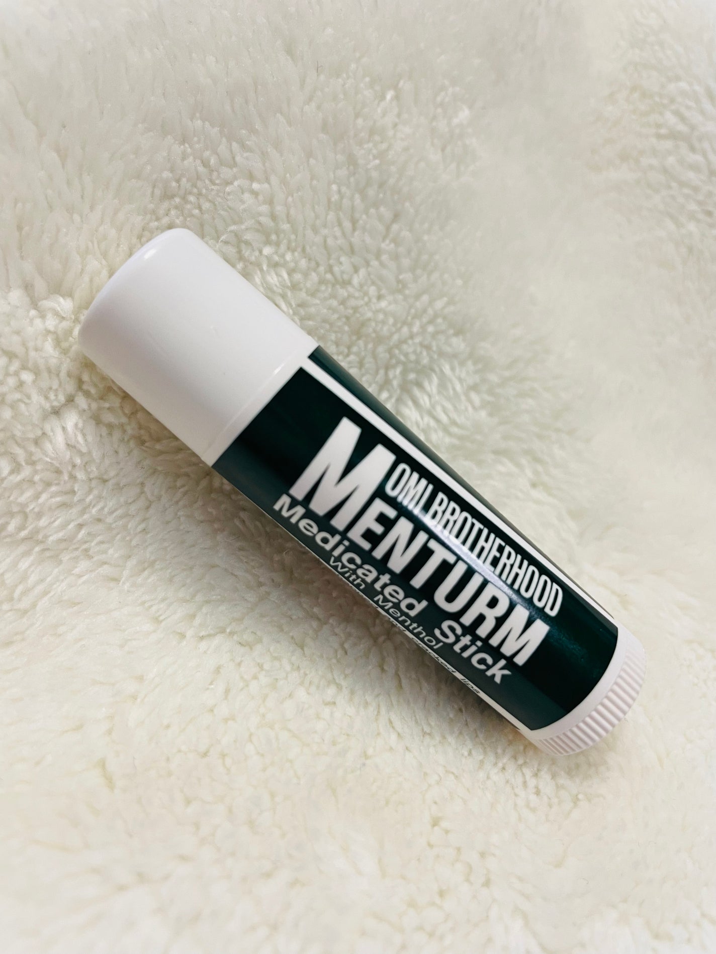 fantastic_rouge_4lk7 on LIPS 「【メンターム薬用スティック】いつも70円程で買ってます🍀*゜塗..」(1枚目)