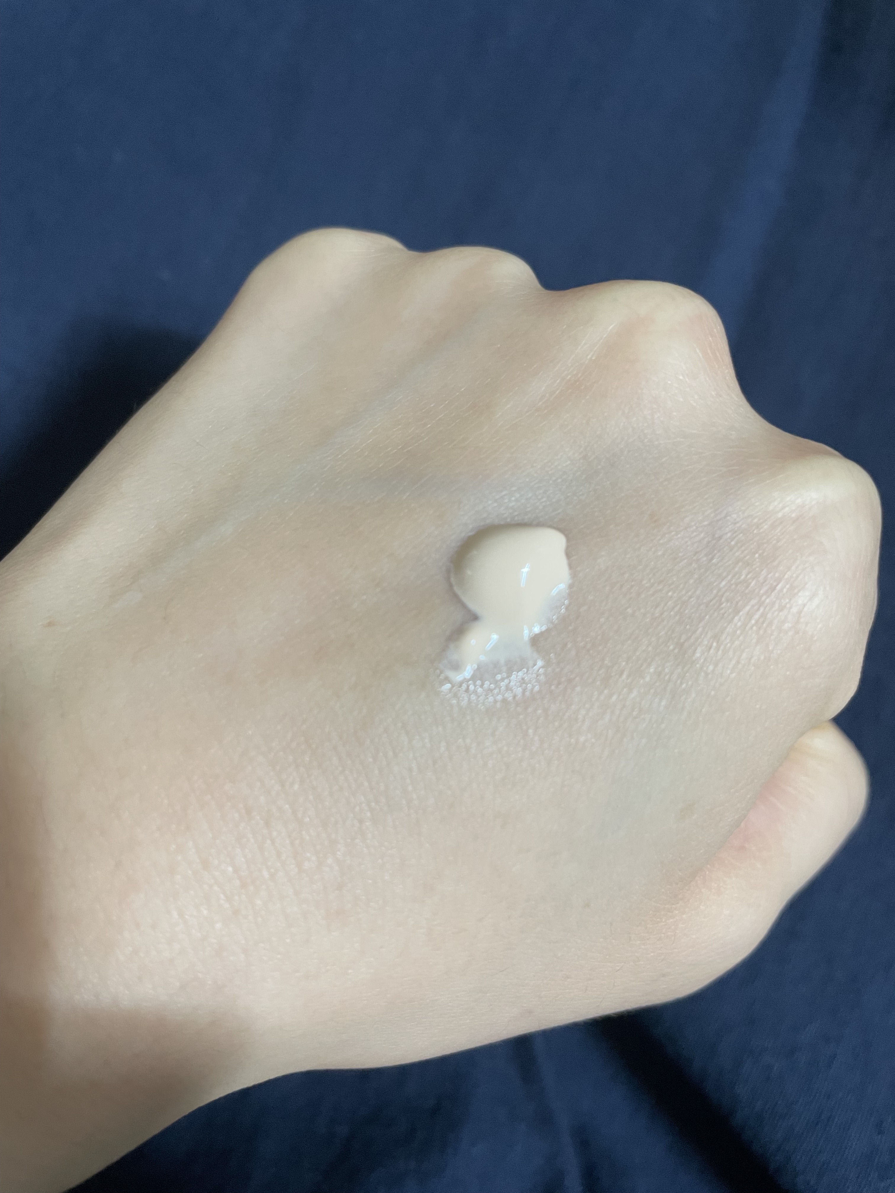 ウォーターホールディングトーンアップサンセラム/KAHI/日焼け止めローションを使ったクチコミ（2枚目）