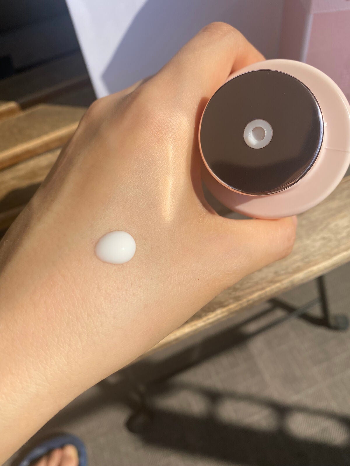 イレジスティブル ボディローション/GIVENCHY/ボディローションを使ったクチコミ(5枚目)