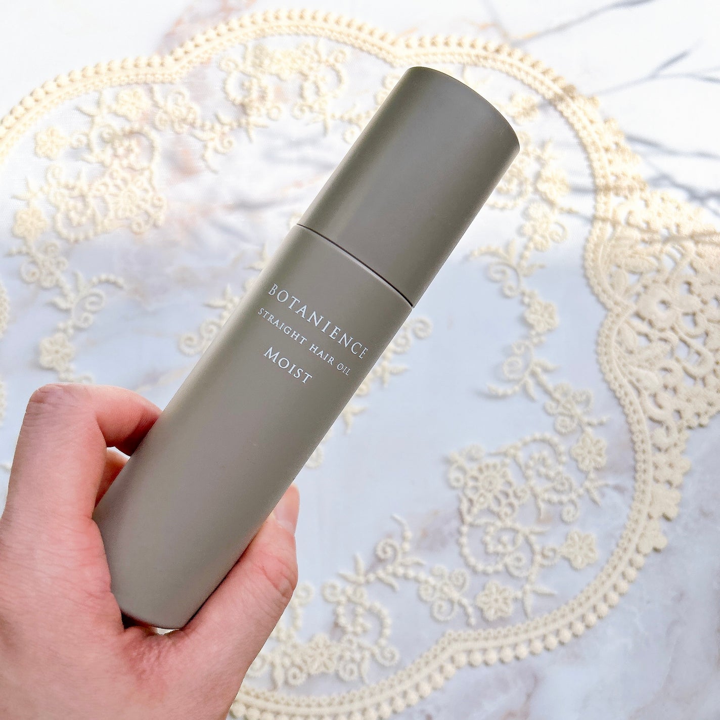 ボタニエンス ストレートヘアオイル モイスト/サンコール/ヘアオイルを使ったクチコミ(2枚目)