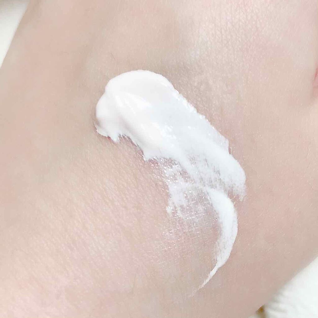 チェジュ チェリーブロッサム トーンアップクリーム/innisfree/化粧下地を使ったクチコミ(2枚目)