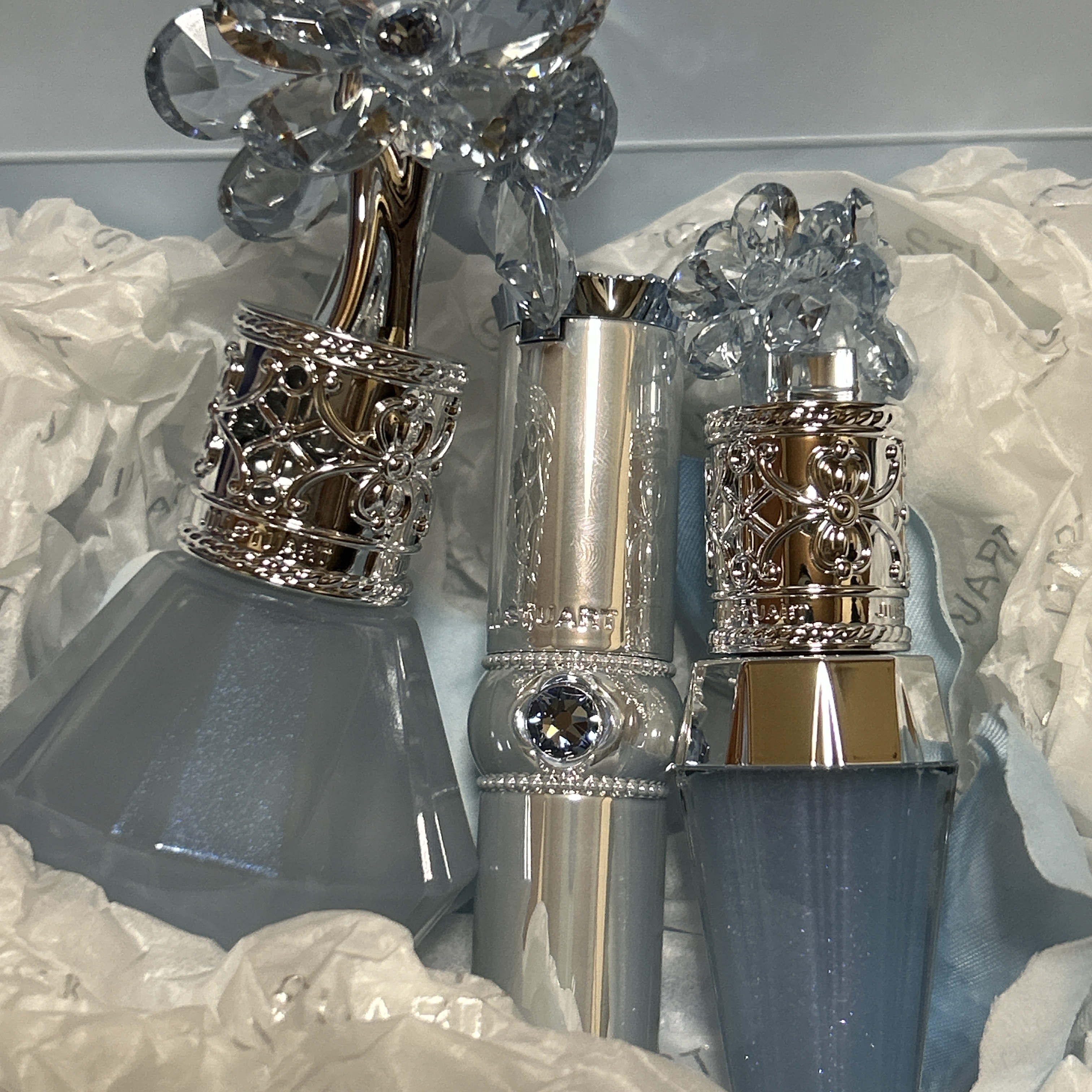 サムシングピュアブルー セント　マイリップス 01 my dearest blue ring/JILL STUART/口紅を使ったクチコミ（1枚目）