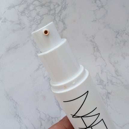 ライトリフレクティング トーンアップヴェール/NARS/化粧下地を使ったクチコミ(4枚目)