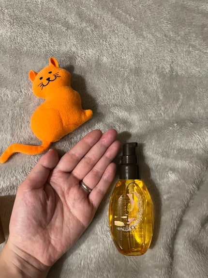 CCオイル/エッセンシャル/ヘアオイルを使ったクチコミ(3枚目)