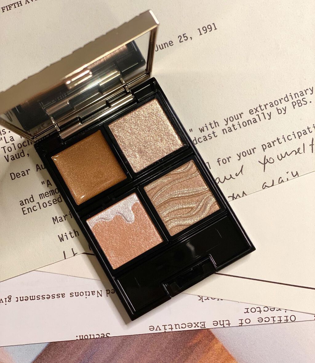 限定アイシャドウパレット】ドラマティックアイカラー (パウダー