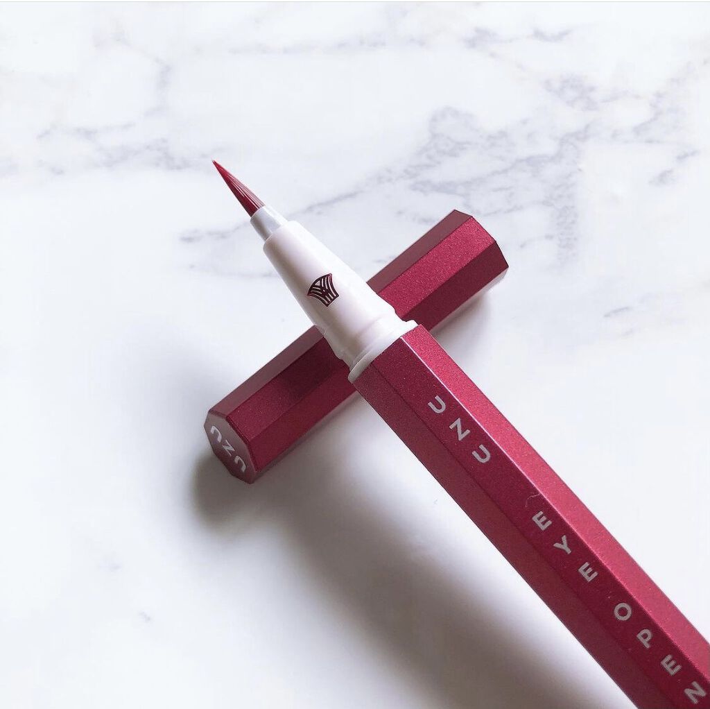 EYE OPENING LINER/UZU BY FLOWFUSHI/リキッドアイライナーを使ったクチコミ（2枚目）