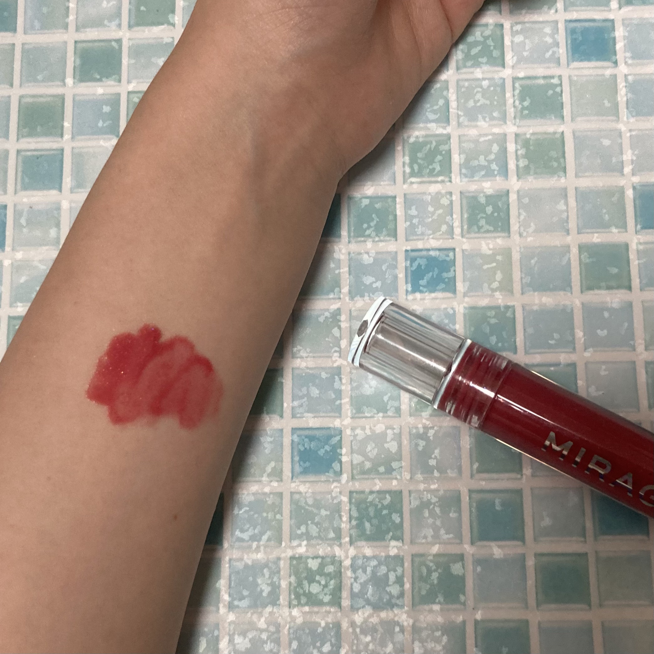 オパールグロープランプリップ/MIRAGEM/リップグロスを使ったクチコミ（2枚目）