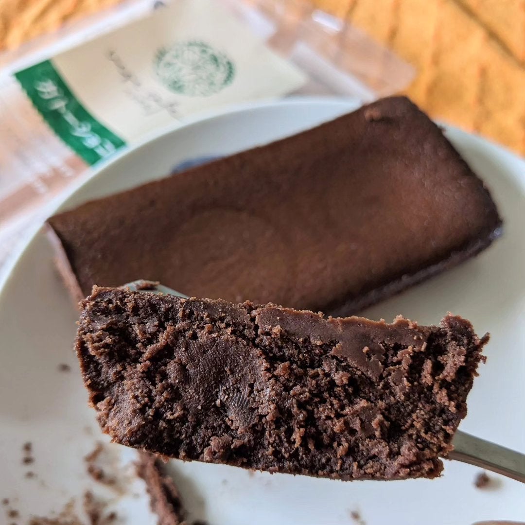 おほあんどうふ on LIPS 「この美味しそうなチョコレートケーキなんと ヴィーガンなんです🍫..」(2枚目)