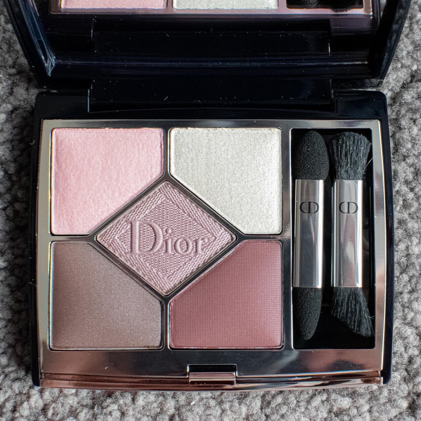 プレスド アイシャドー(レフィル)/shu uemura/単色アイシャドウを使ったクチコミ(9枚目)