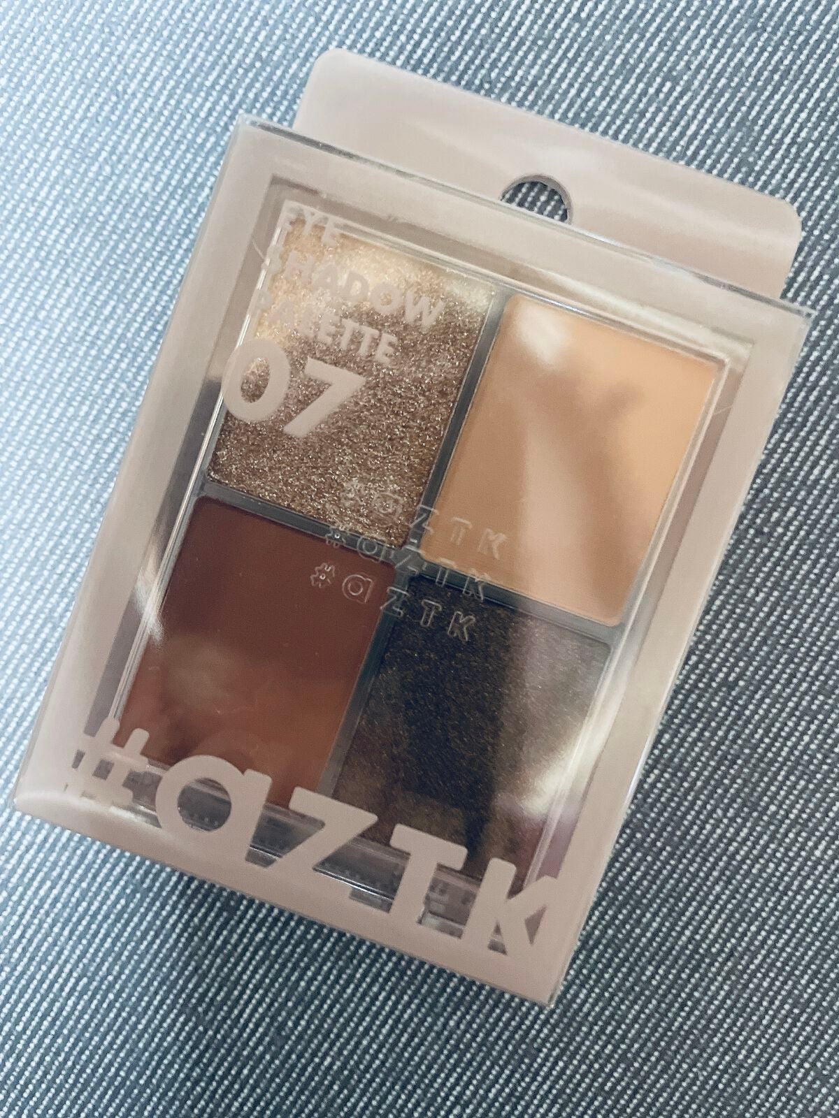 4色アイシャドウパレット/aZTK/アイシャドウパレットを使ったクチコミ(1枚目)