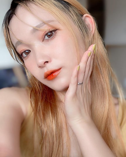Karin.🦋¦カラコンレポ📖|Lens Log on LIPS 「OrangeJuiceMakeup🍹//真夏の暑さから逃..」(8枚目)