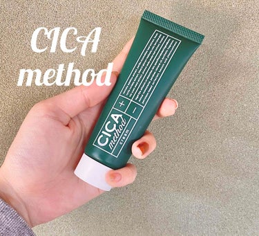 【CICA METHOD CREAM】【ニキビ肌改善】

こんにちは🐶✨

今日は、コジットのCICA METHOD CREAMについてです！

私は生粋のニキビ肌で、すぐ肌荒れが起きてしまう体質なので