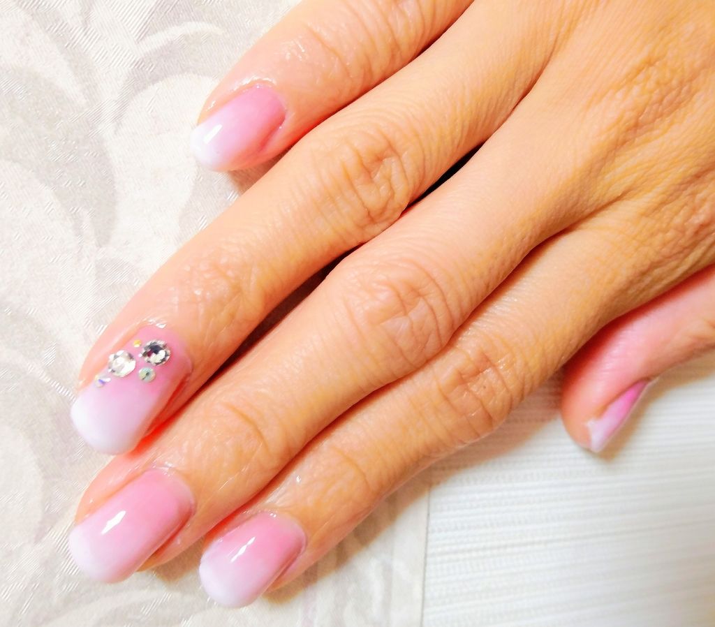 ネイルファンデーション/パラドゥ/マニキュアを使ったクチコミ(1枚目)