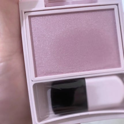 パウダーブラッシュ/DAISY DOLL by MARY QUANT/パウダーチークを使ったクチコミ(2枚目)