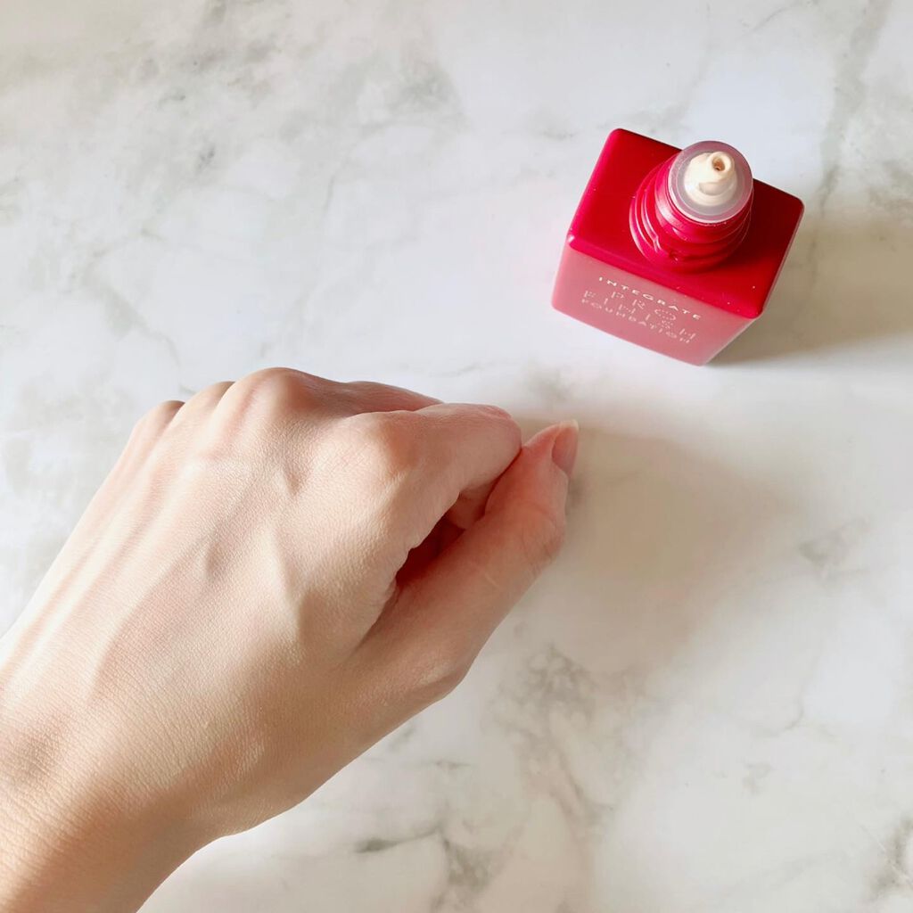 プロフィニッシュリキッド/インテグレート/リキッドファンデーションを使ったクチコミ(4枚目)